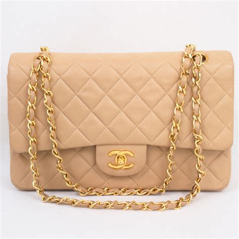 classic fashion handbags - classic handbags to own.